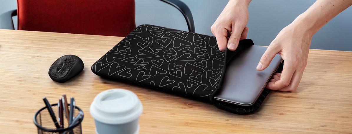 Sada bezdrátové myši a pouzdra na notebook
