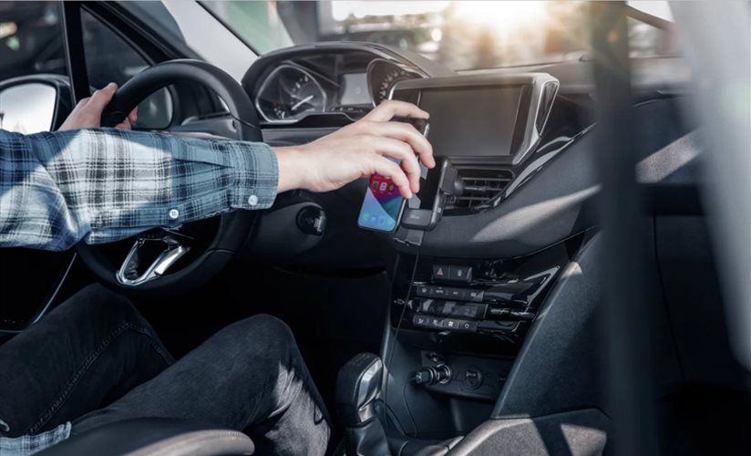 TRUST Juvo10 Car QI Phone Holder 360° otočný kloub