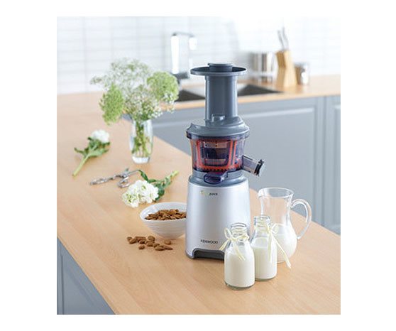 Kenwood Juicer JMP601SI Příprava mandlového mléka