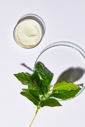 Pleťové mléko NIVEA Naturally Good Milky Cleanser Pleťové mléko NIVEA Naturally Good Milky Cleanser