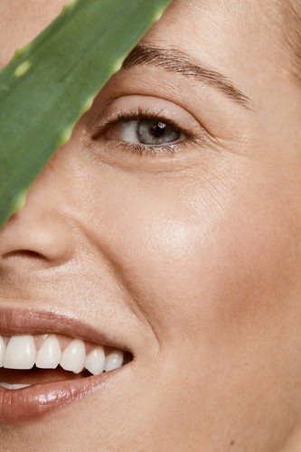 Pleťový krém NIVEA Naturally Good Radiance Day Cream Pleťový krém NIVEA Naturally Good Radiance Day Cream