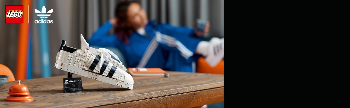 Stavebnica LEGO® Icons 10282 Adidas Originals Superstar