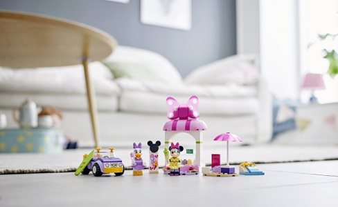 LEGO Disney Mickey & Friends 10773 Minnie Mouse's Ice Cream Shop