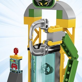 LEGO Marvel 10783 Spider-Man in Doc Ock's Lab