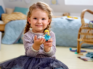 LEGO DUPLO Princess TM 10899 Frozen Ice Castle LEGO DUPLO Princess TM 10899 Frozen Ice Castle