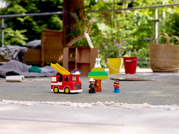 LEGO DUPLO Town 10901 Fire Engine LEGO DUPLO Town 10901 Fire Engine
