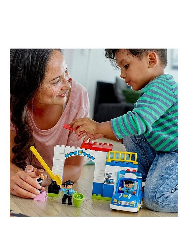 LEGO DUPLO Town 10902 Police Station