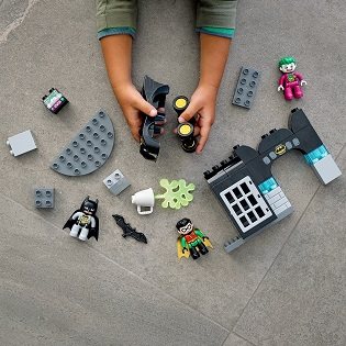 LEGO Duplo Super Heroes 10919 Batcave 
