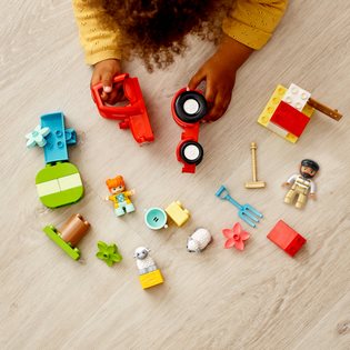 LEGO DUPLO Town 10950 Tractor and farm animals LEGO DUPLO Town 10950 Tractor and farm animals