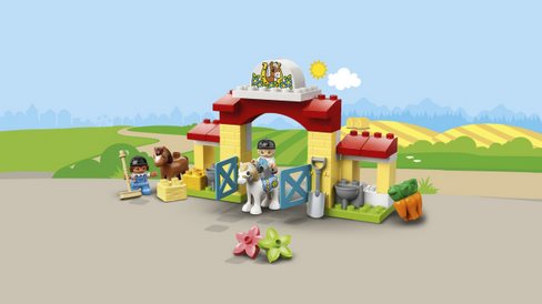 LEGO DUPLO Town 10951 Stable with ponies