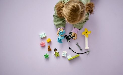LEGO DUPLO 10985 Wind Turbine and Electric Car