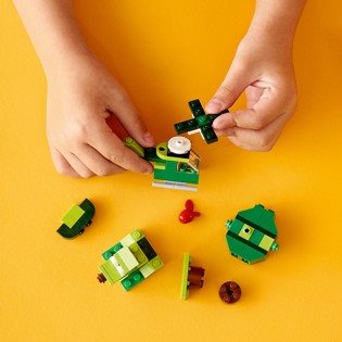 LEGO Classic 11007 Creative Green Bricks LEGO Classic 11007 Green creative cubes