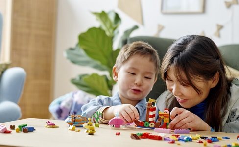 LEGO® Classic 11018 Creative Ocean Fun