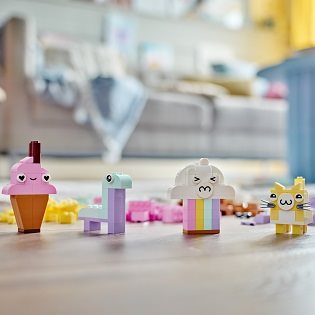 LEGO® Classic 11028 Pastel Creative Fun