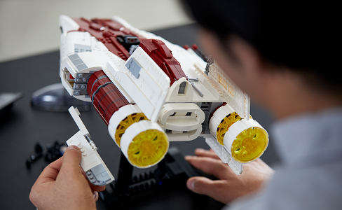 LEGO Star Wars 75275 A-wing fighter LEGO Star Wars 75275 A-wing fighter