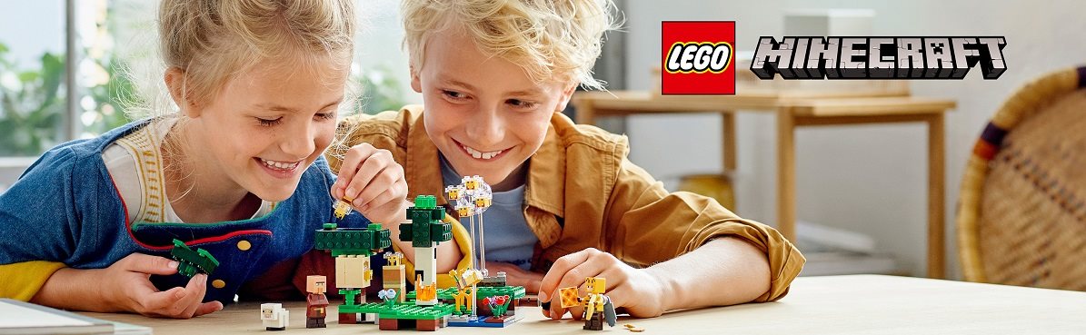 LEGO Minecraft 21165 Bee Farm 