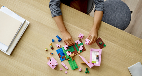 LEGO Minecraft 21170 Pig House
