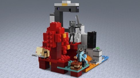 LEGO Minecraft 21172 The Ruined Portal LEGO Minecraft 21172 The Ruined Portal