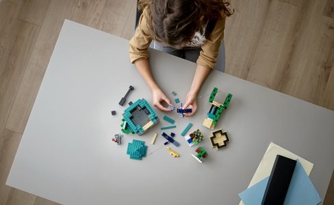 LEGO Minecraft 21173 The Sky Tower LEGO Minecraft 21173 The Sky Tower