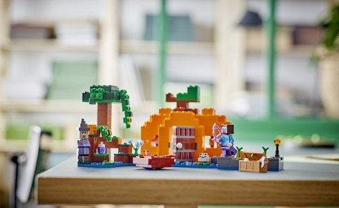 LEGO Minecraft 21248 Pumpkin Farm