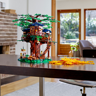  LEGO Ideas 21318 Baumhaus 