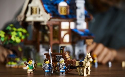 LEGO Ideas 21325 Medieval Blacksmith