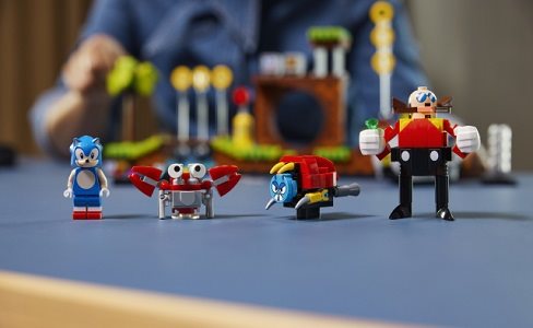 LEGO Ideas 21331 Sonic the Hedgehog - Green Hill Zone