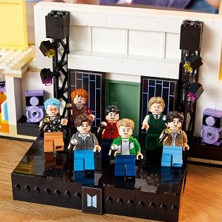 LEGO® Ideas 21339 BTS Dynamite 
