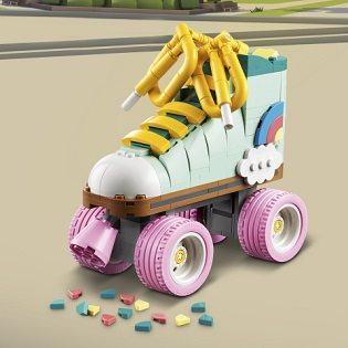 LEGO® Creator 3 in 1 31148 Retro Roller Skates LEGO® Creator 3 in 1 31148 Retro Roller Skates