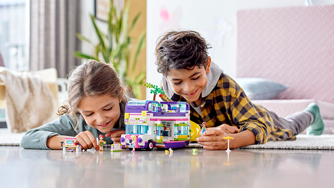 LEGO Friends 41395 Friendship Bus LEGO Friends 41395 Friendship Bus
