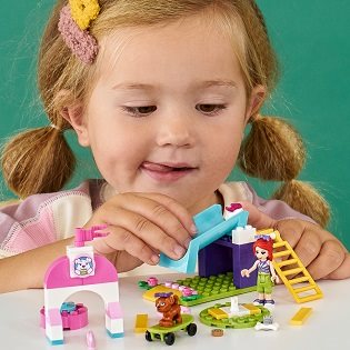 LEGO Friends 41396 Puppy Playground LEGO Friends 41396 Puppy Playground