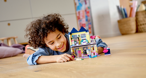 LEGO Friends 41427 Emma's Fashion Shop