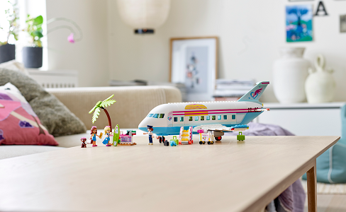 LEGO Friends 41429 Heartlake City Airplane