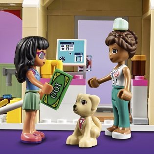 LEGO Friends 41446 Veterinary clinic in the town of Heartlake