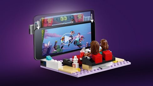 LEGO Friends 41448 Cinema in the town of Heartlake 