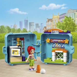 LEGO Friends 41669 Mia's Soccer Cube LEGO Friends 41669 Mia's Soccer Cube