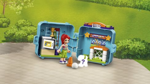 LEGO Friends 41669 Mia's Soccer Cube LEGO Friends 41669 Mia's Soccer Cube