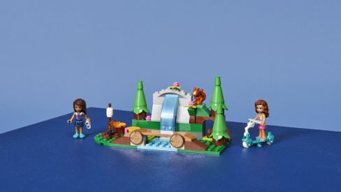 LEGO Friends 41677 Forest Waterfall
