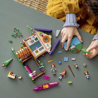 LEGO Friends 41679 Forest House