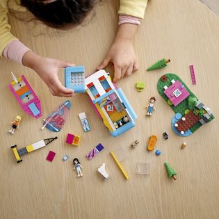 LEGO Friends 41681 Forest Camper Van and Sailboat LEGO Friends 41681 Forest Camper Van and Sailboat
