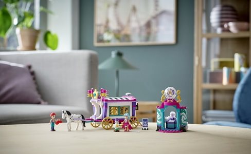 LEGO Friends 41688 Magical Caravan LEGO Friends 41688 Magical Caravan
