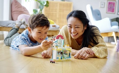 LEGO Friends 41695 Veterinary clinic