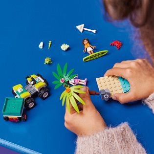 LEGO Friends 41697 Turtle Protector Car
