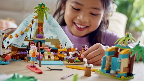 LEGO Friends 41700 Luxusní kempování na pláži