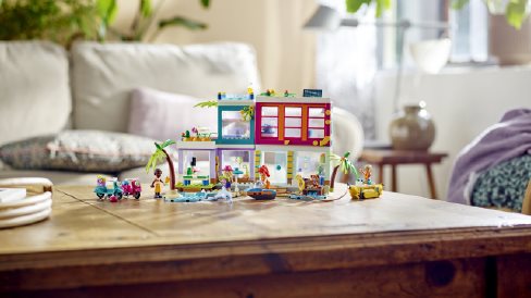 LEGO® Friends 41709 Vacation Beach House LEGO® Friends 41709 Vacation Beach House