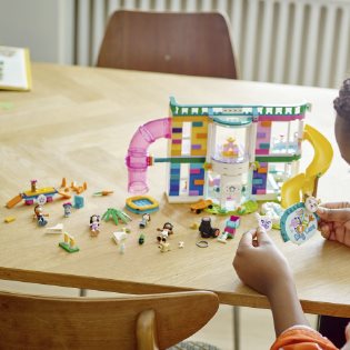LEGO Friends 41718 Haustier-Hotel