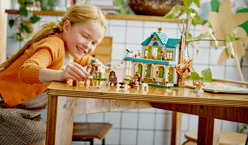 LEGO® Friends 41730 Autumn House LEGO® Friends 41730 Autumn House