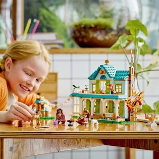 LEGO® Friends 41730 Autumn House LEGO® Friends 41730 Autumn House