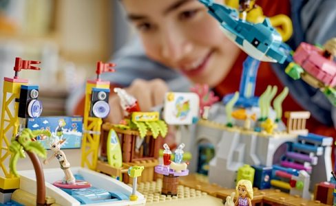 LEGO Friends 41737 Amusement Park on the Beach