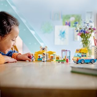 LEGO® Friends 41741 Dog Rescue Van